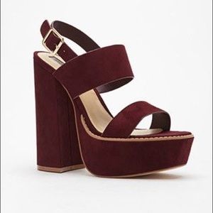 Chunky Platform Strappy 70s Inspired Sandals